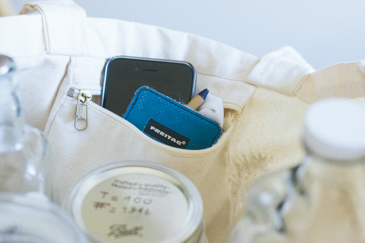 The Ultimate Zero Waste Shopping Kit with Mason Jars and Swing Top Bottles by Conscious by Chloé