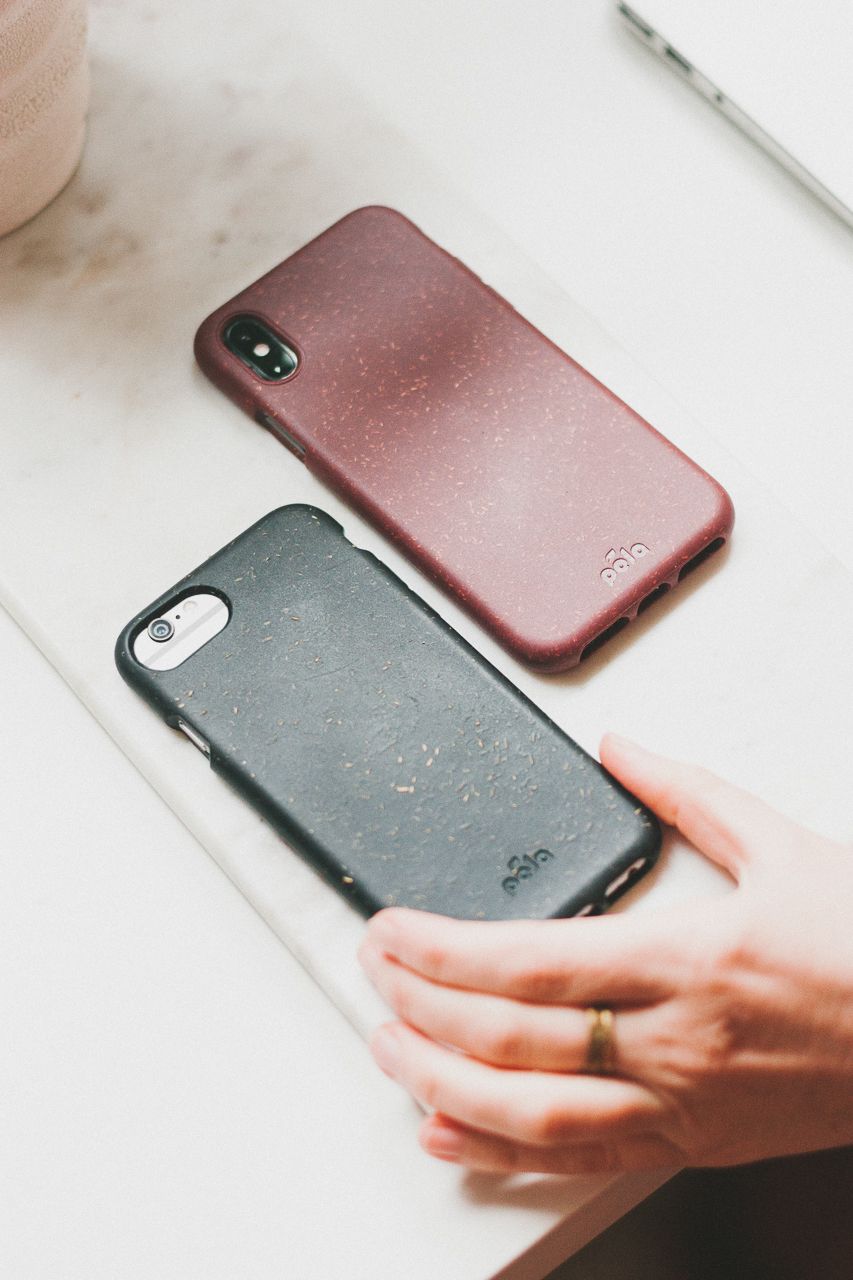 jocr phone case EVRY JEWELS Hard Plastic Phone Case for iPhone 14 Pro Max, XOXO