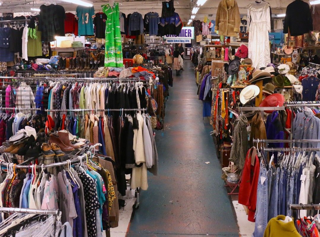 Best Thrift & Vintage Stores in Portland, Oregon by Conscious by Chloé - House of Vintage