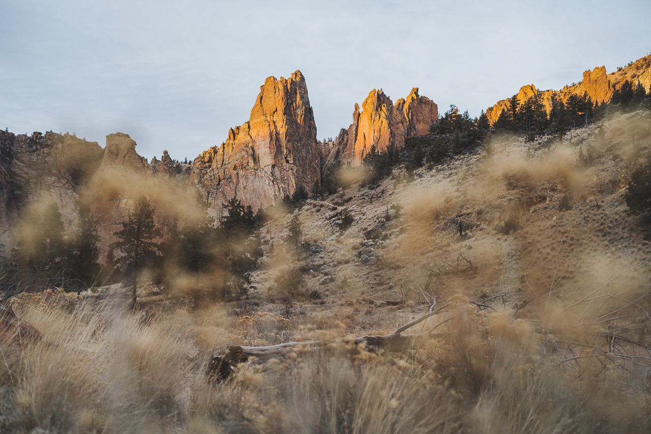 consciousbychloe-smith-rock-state-park-oregon-hike-5