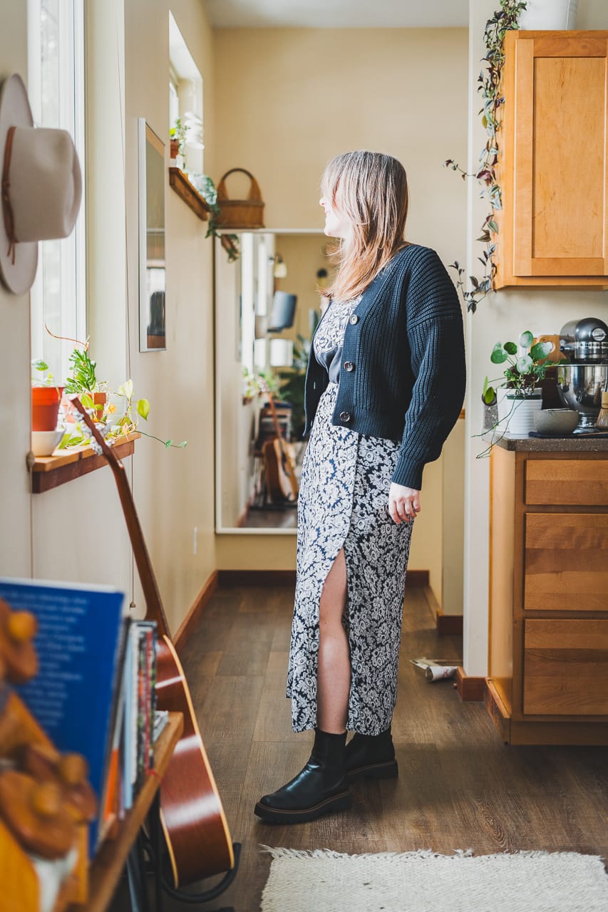 Anna Tivel Band Tee 90s Flower Skirt Everlane Cotton Cardigan by Conscious by Chloé
