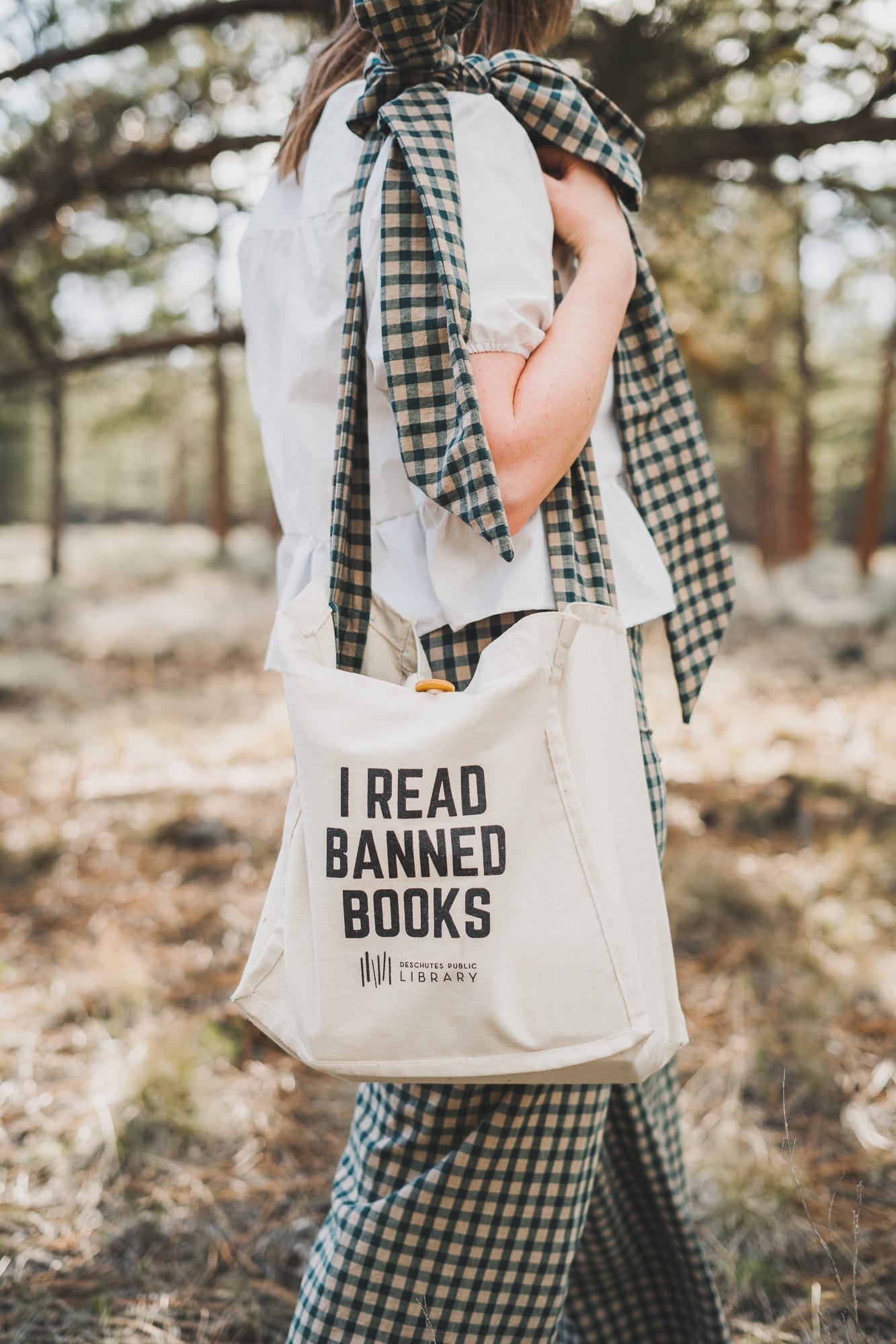 Deschutes Library "I Read Banned Books" Tote Bag